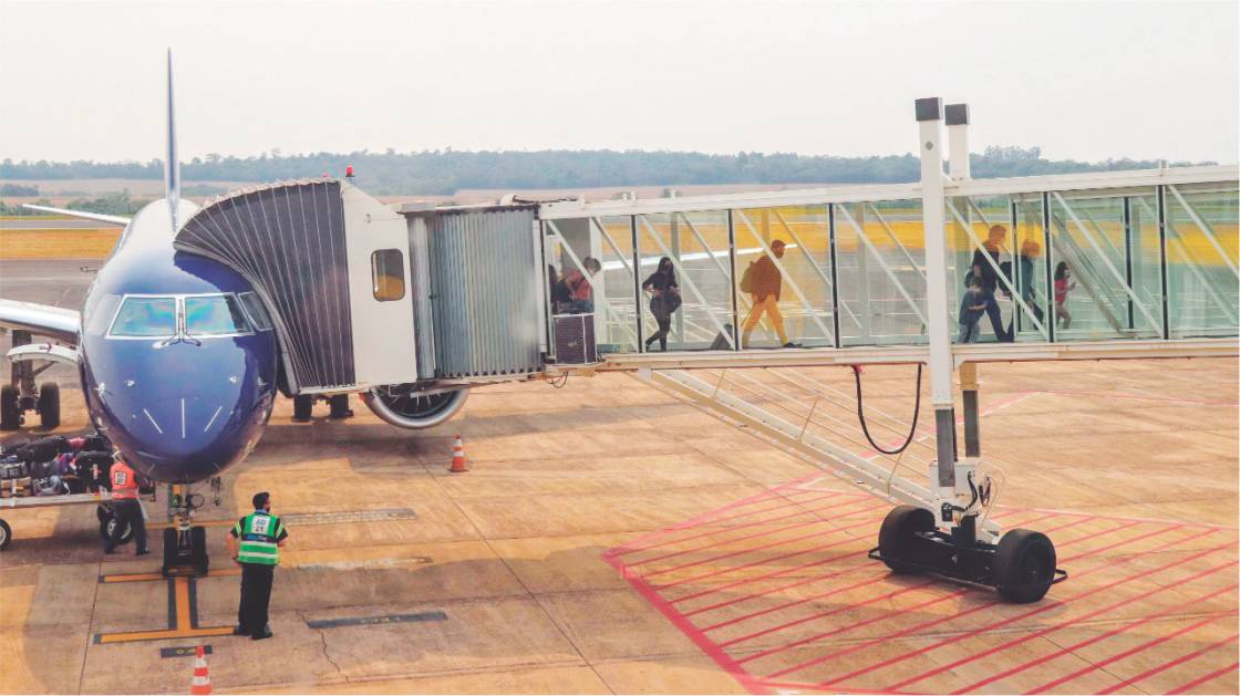 Aeroporto Internacional de Foz do Iguaçu recebeu mais de 960 mil