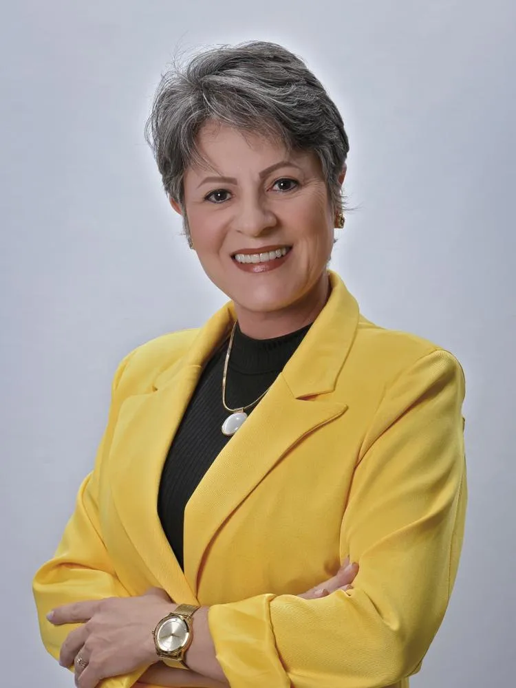 Dra. Mari, cirurgiã dentista na Molinos Odontologia/ Arquivo pessoal
