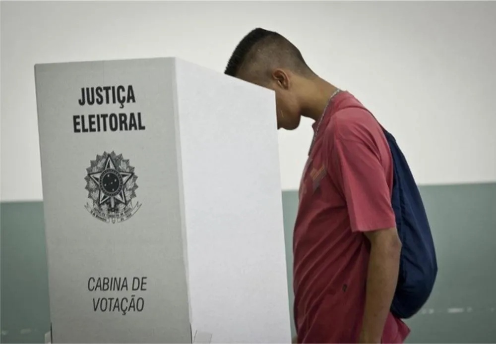 Eleitores estão protegidos contra prisão ou detenção até as 17h de 6 de outubro, conforme regra prevista no Código Eleitoral. Foto: Marcelo Camargo/Agência Brasil)