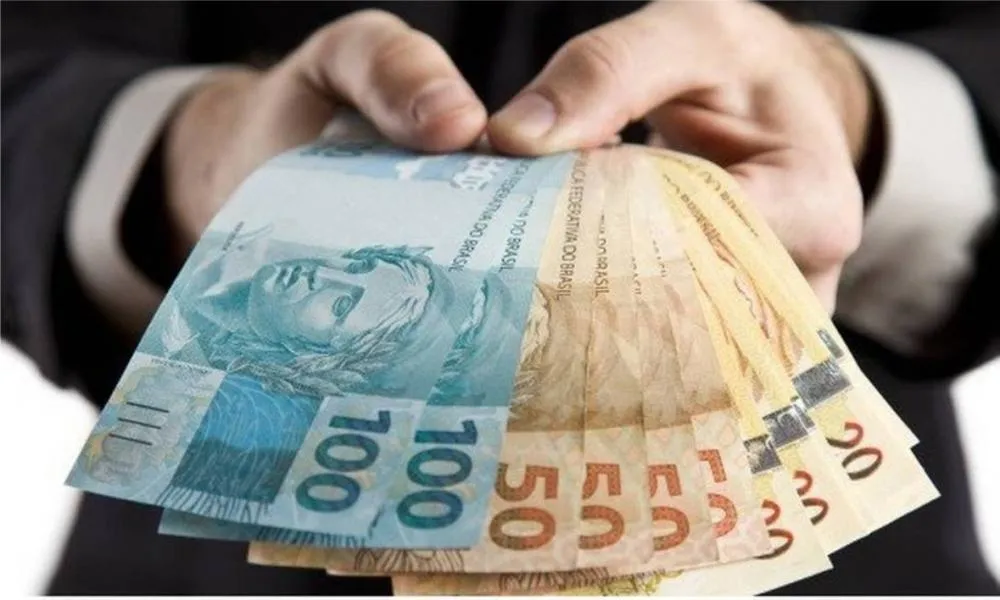 Do montante de R$ 9,4 milhões arrecadados, as mulheres candidatas a deputa federal ou estadual por Foz receberam um total de apenas R$ 1,63 milhão (Foto: divulgação)