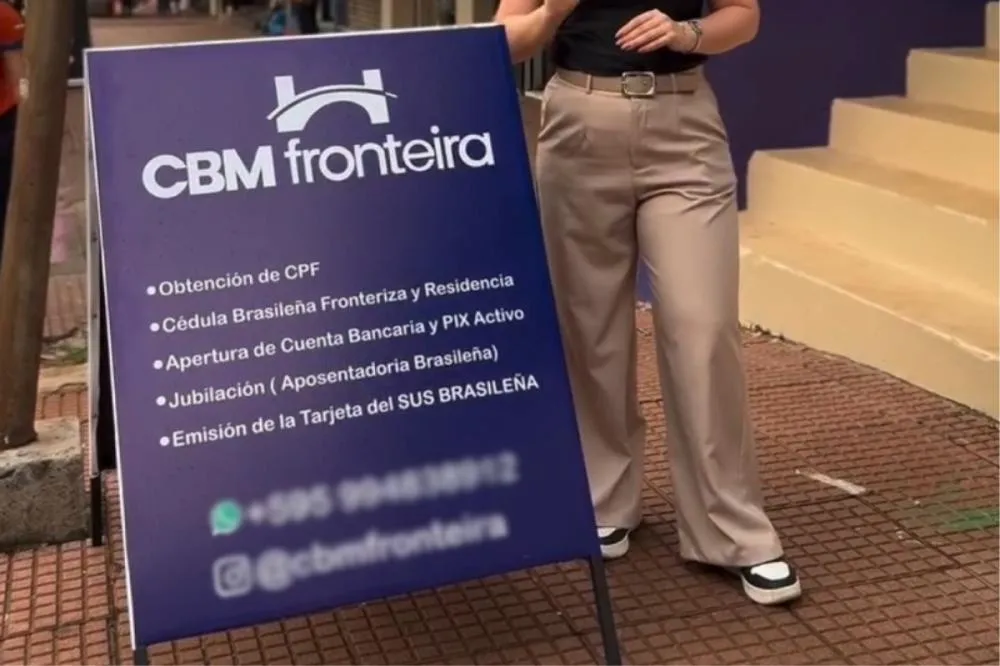 Publicidade divulgada por empresa de Ciudad del Este oferece assessoria para obtenção do Cartão SUS e associa o cadastro a possibilidades de atendimento médico no Brasil. Foto: Reprodução/Vídeo.