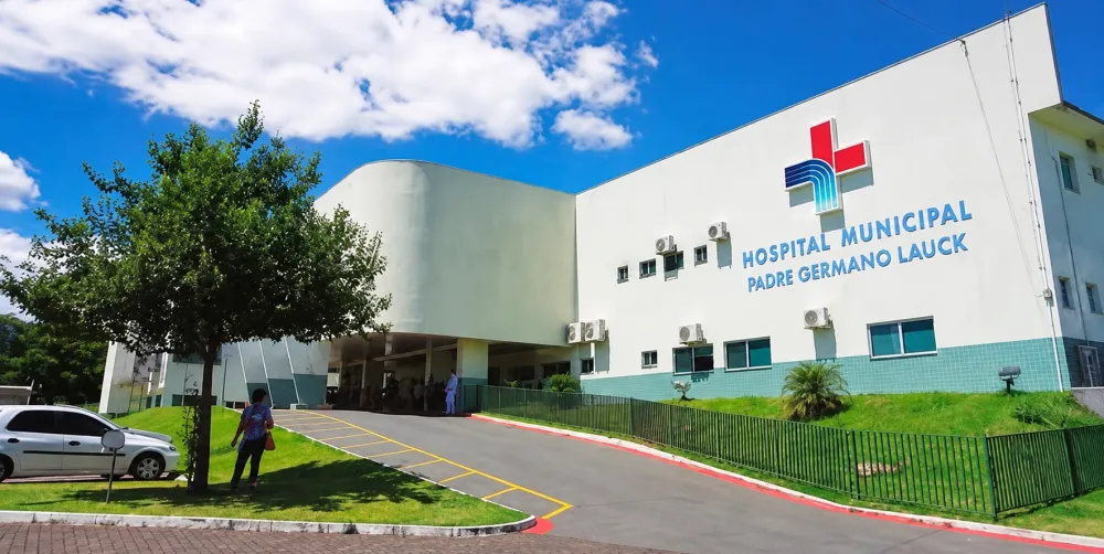 A Fundação Municipal de Saúde convocou quatro aprovados em processos seletivos para vagas temporárias no Hospital Municipal Padre Germano Lauck, em Foz do Iguaçu. Foto: PMFI