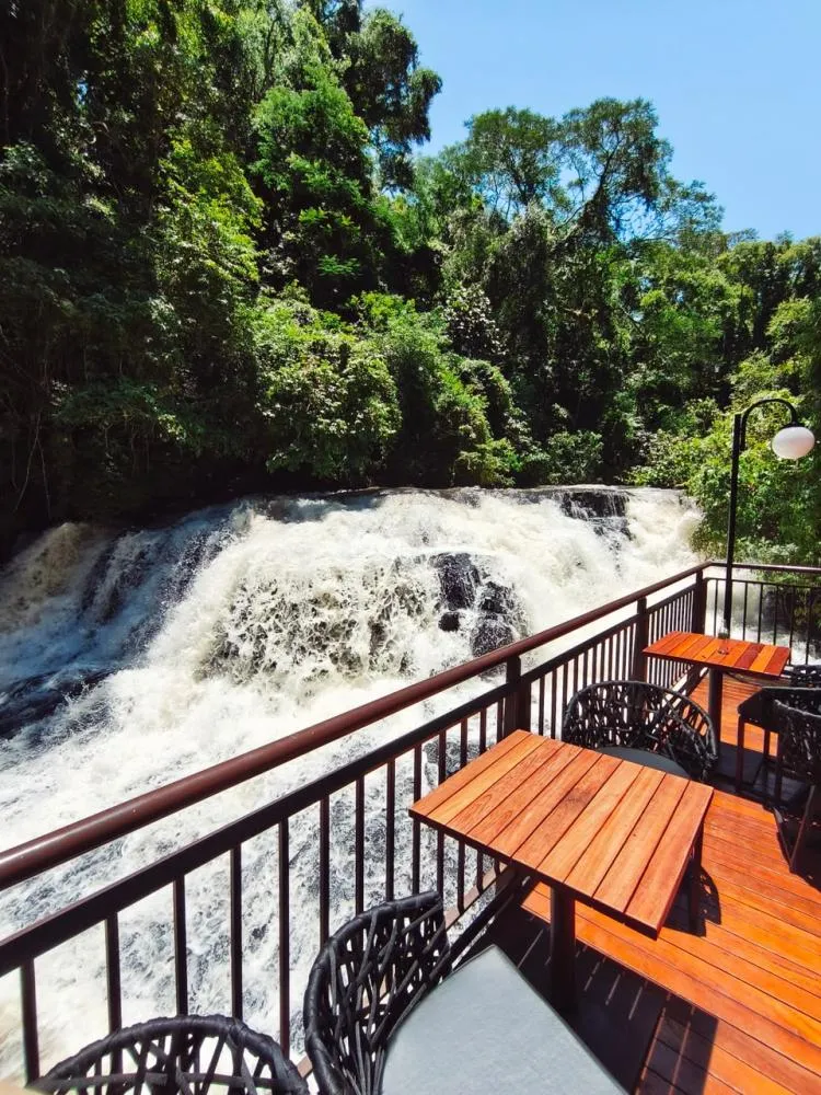 Circuito São João e Espaço Usina foram fechados temporariamente nesta segunda-feira (12) devido à elevação dos rios e córregos no Parque Nacional do Iguaçu. Fotos: Urbia+ Cataratas
