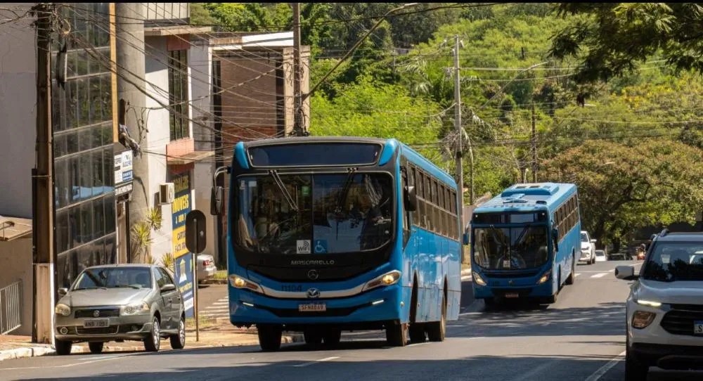 Projeto em análise na Câmara atualiza regras e documentos exigidos para acesso à gratuidade no transporte coletivo.. Foto: PMFI