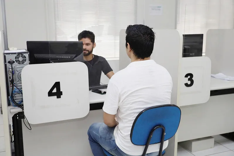 Agência do Trabalhador de Foz oferece 633 vagas