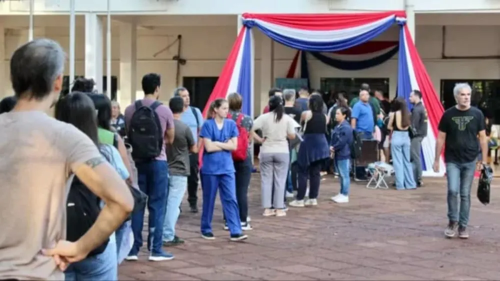 Levantamento aponta que cerca de 23 mil brasileiros conquistaram residência no Paraguai ao longo do último ano.
