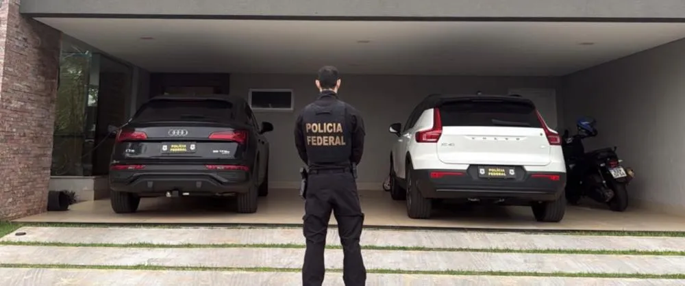 Na ação, as equipes da PF cumpriram 11 mandados de busca e apreensão em Foz do Iguaçu, Cascavel e Guaíra (Foto: Polícia Federal)